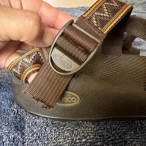 Chaco Sandals size 8 - Picture 3 of 9